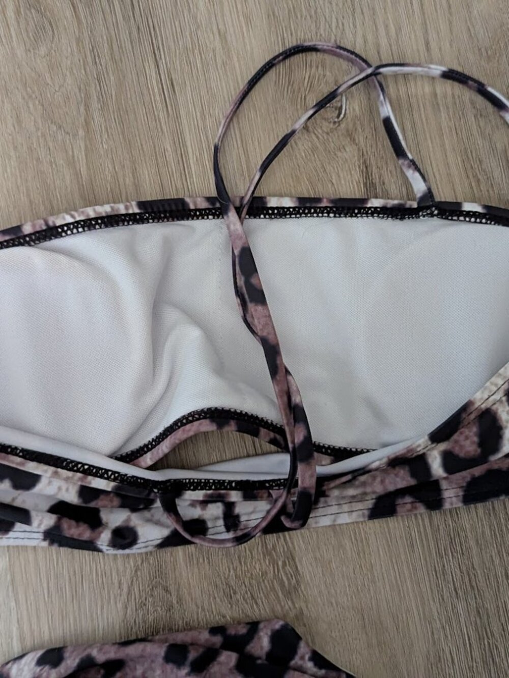 Matte Collection leopard print bikini set - Picture 3 of 6